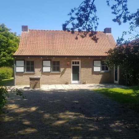 De Bedstee Villa Schoondijke ภายนอก รูปภาพ
